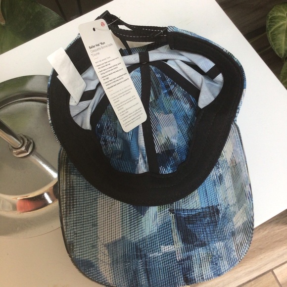 Lululemon blue hat main image 5